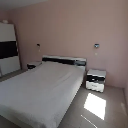 Apartment Rouge Sozopol